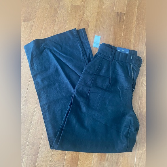 Gap linen cotton pleated pants. - Picture 2 of 4